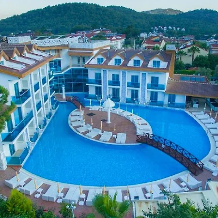 Ocean Blue Hotel & Spa