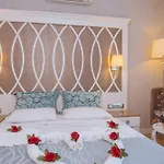 Ocean Blue High Class & Hotel 4*